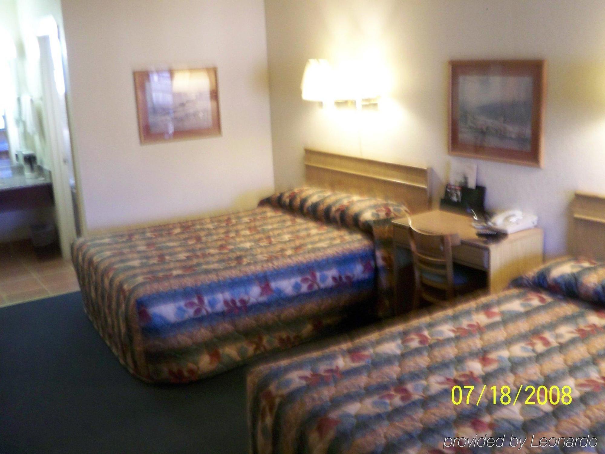 Gold Country Inn Placerville Room photo
